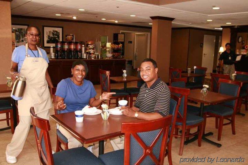 Hampton Inn Raleigh Кэри Ресторан фото
